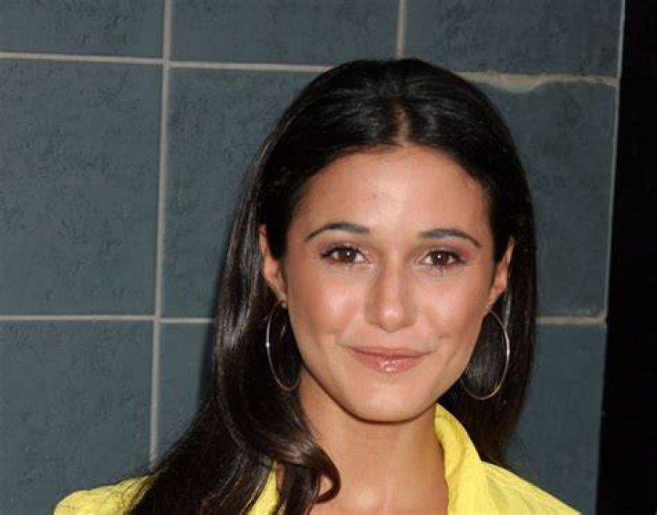 Emmanuelle Chriqui Nude And Hot Collection (116 Photos + Videos) The