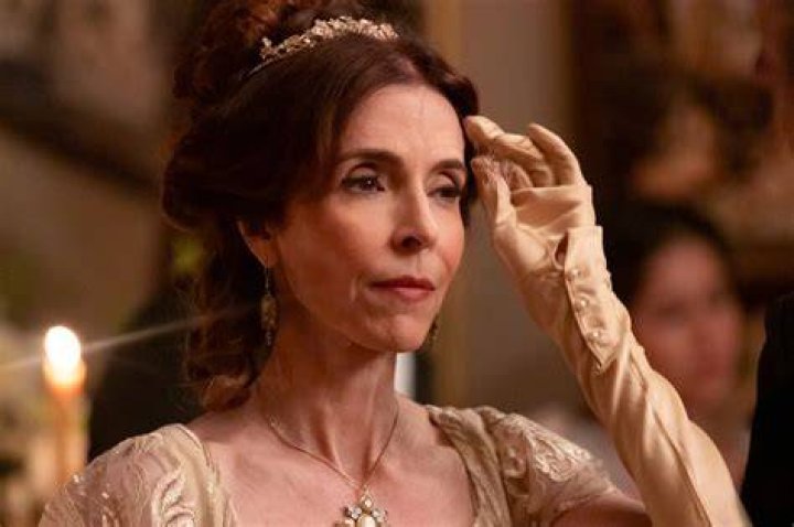 Evelyn Beltr&aacute;n muestra su amorosa faceta como mam&aacute; junto a Timothy, su
