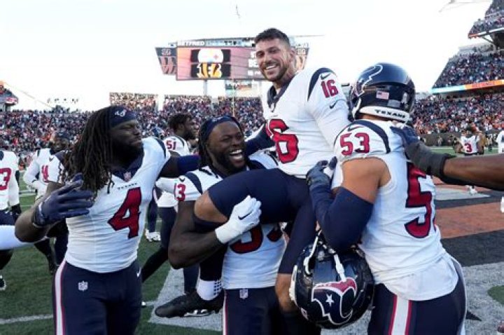 Fact Check Is Matt Amendola Related To Danny Amendola? Internewscast