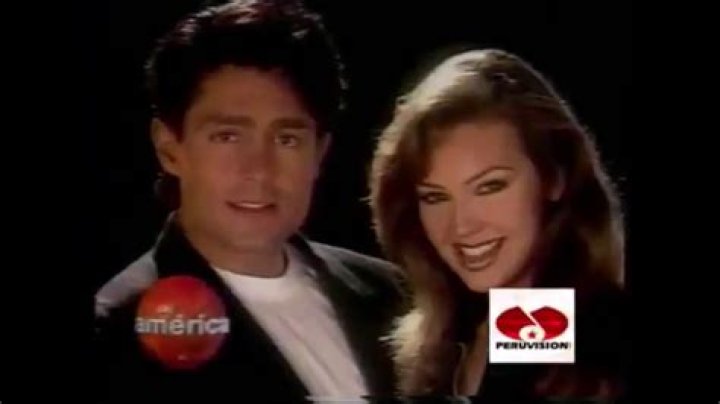 Fernando Colunga y Thalia Tv weddings, Thalia, Celebrity wedding photos