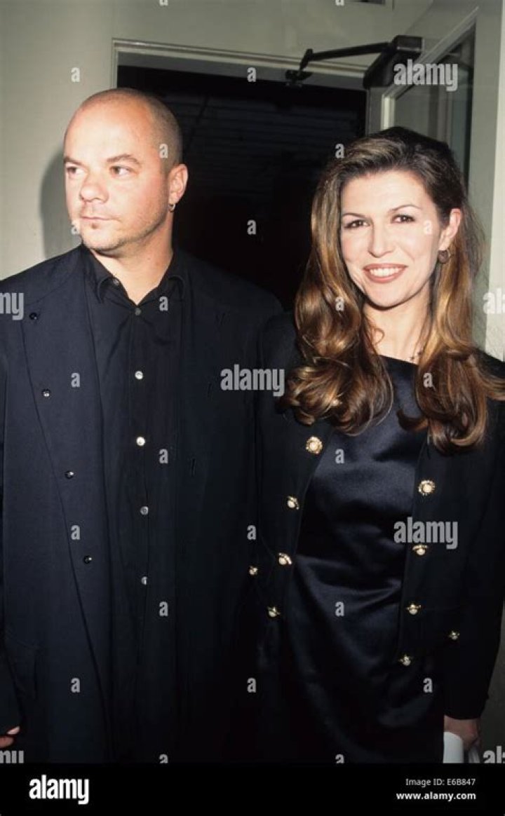 Finola hughes and russell young hires stock photography and images Alamy