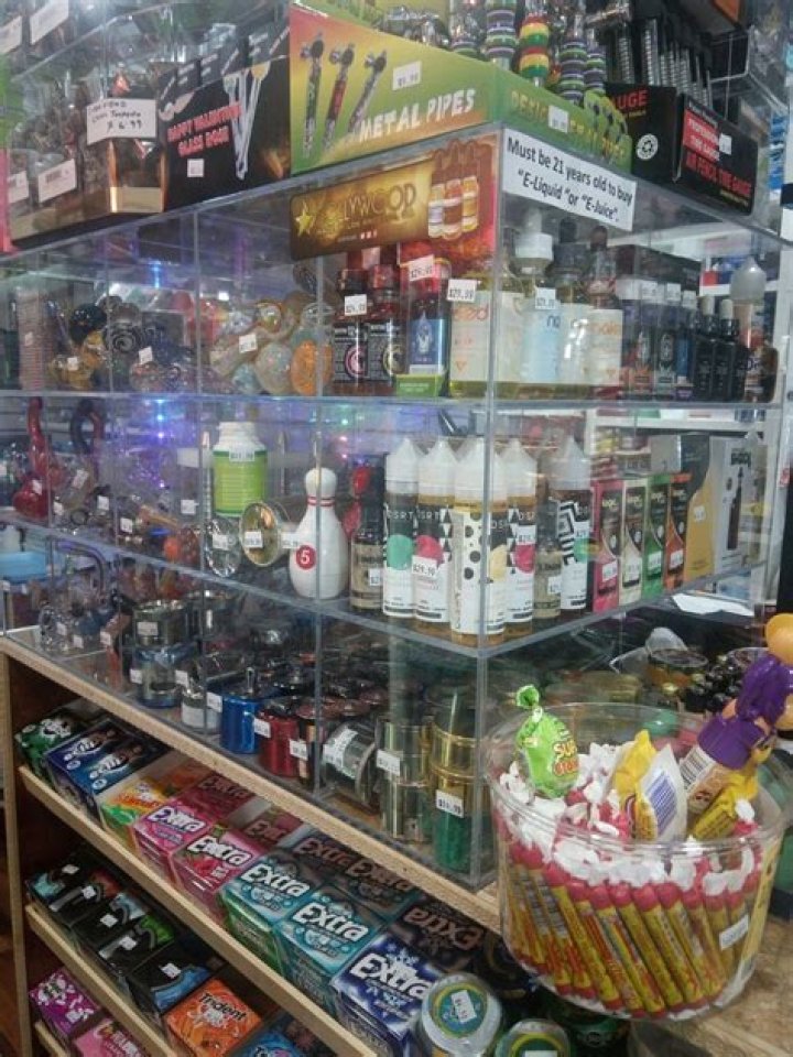 Fulton Smoke Shop And Convenience Store in New York, New York