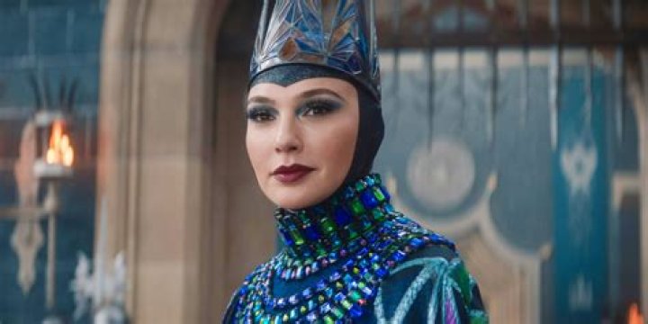 Gal Gadot anuncia que est&aacute; embarazada de su tercer hijo