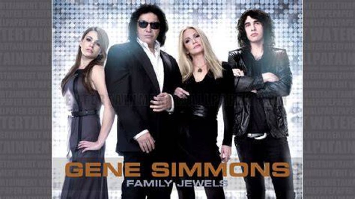 GENE SIMMONS FAMILY JEWELS reality series kiss heavy metal hard rock