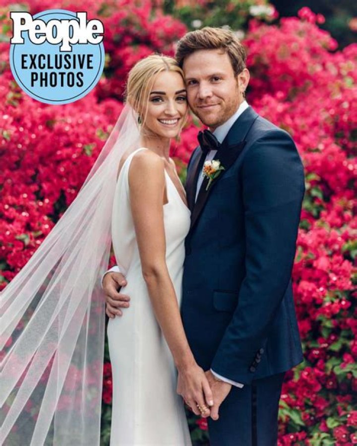 Ginny and Brianne Howey, Husband Matt 1st Baby Photo