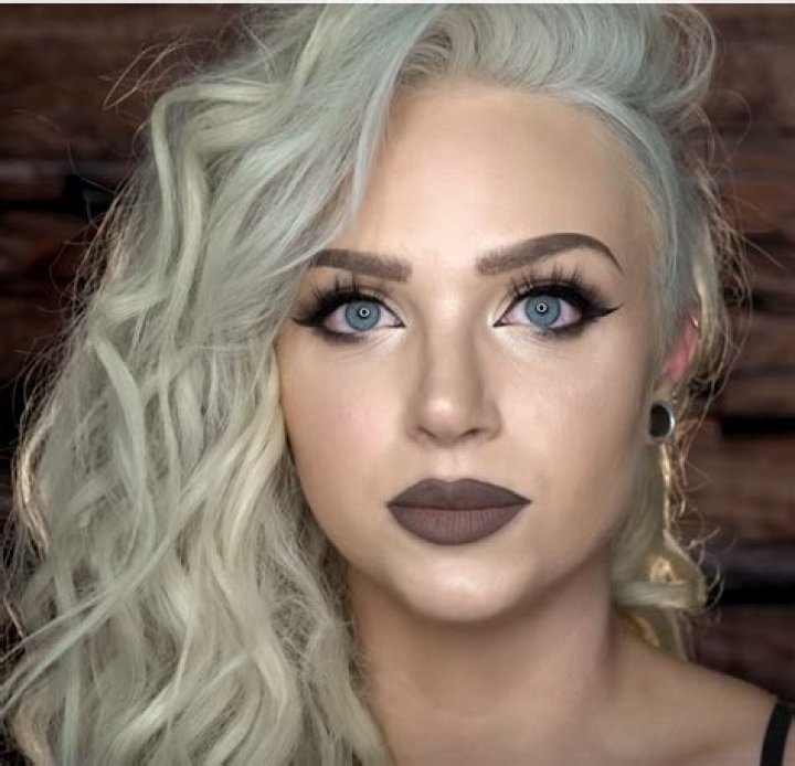 Glam and Gore Mykie biography Age, boyfriend, pets, career Legit.ng