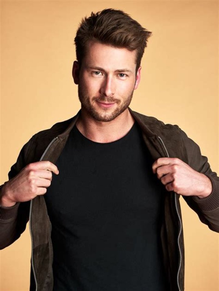 Glen Powell Orbits Closer to Stardom Playing John Glenn in &lsquo;Hidden