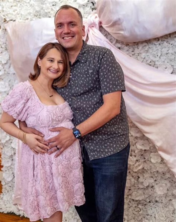 Gypsy Rose Blanchard is engaged to man who contacted her in prison