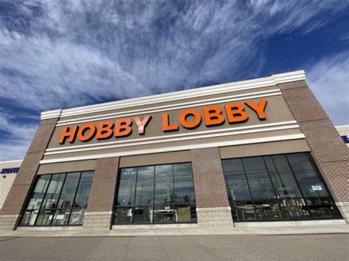 Hobby Lobby's Viral Cedar Garland Will Add A Rustic Touch To Your