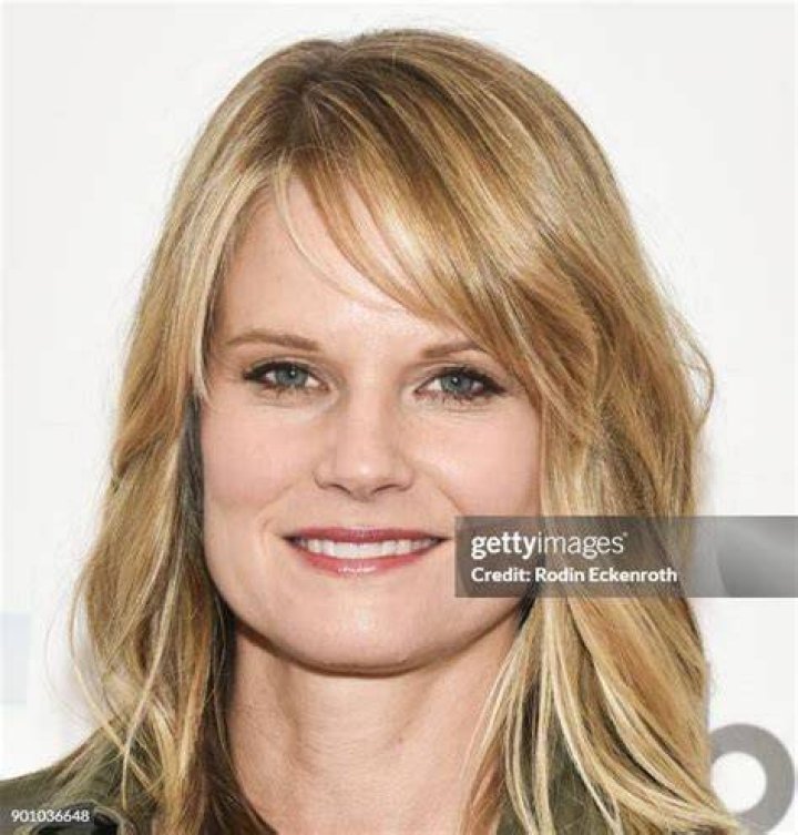 Hollywood Celebrities Joelle Carter Photos