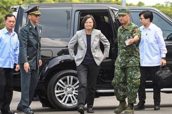 Hong Kong unrest gives Taiwanese President Tsai Ingwen a timely boost