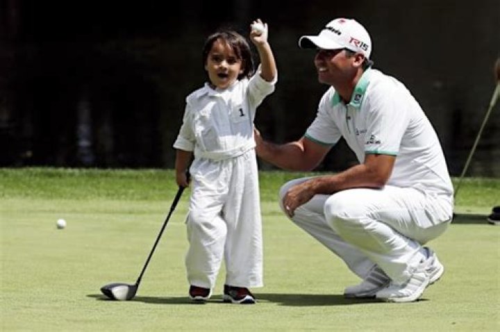 How Jason Day's "bad memory" helped him make an 18shot improvement at