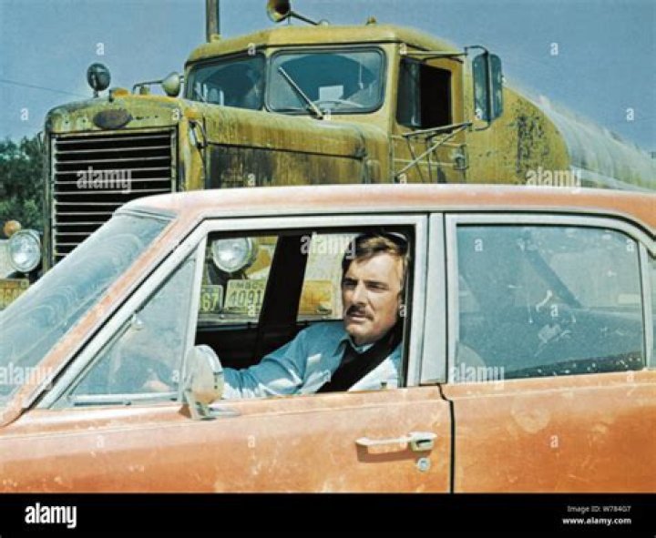 How tall is Dennis Weaver