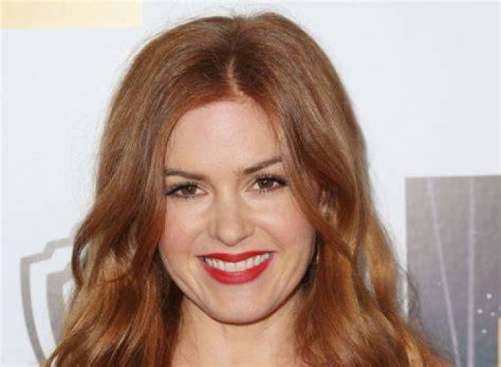How tall is Isla Fisher