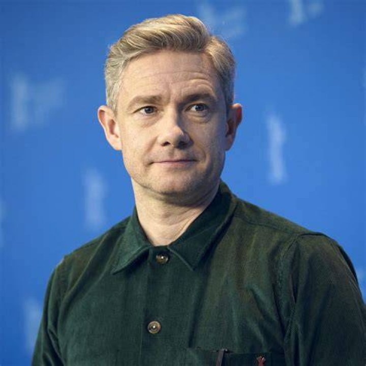 How tall is Martin Freeman