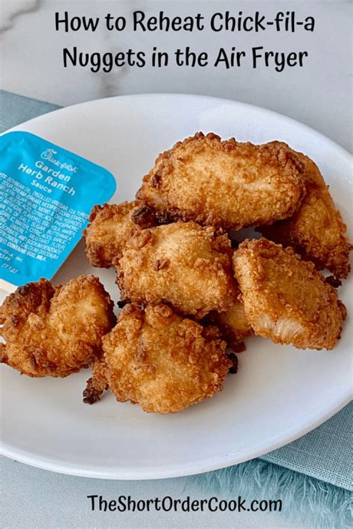 How To Reheat ChickfilA Nuggets Keeping Them Crispy Foodlve