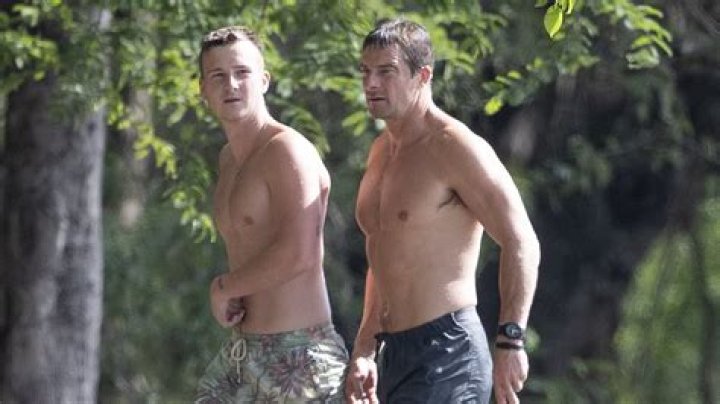 Hunt Block Shirtless 8x10 photo X8126 on eBid Ireland 201641424