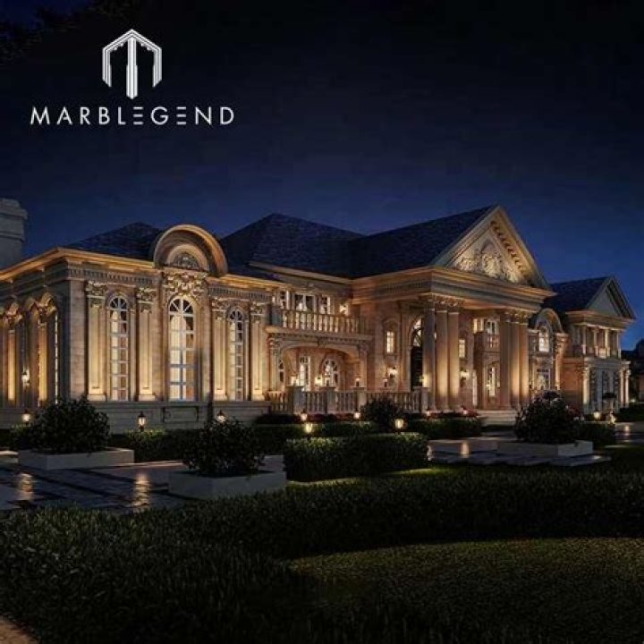 In end zone BradyBundchen mansion in Brookline has finally sold