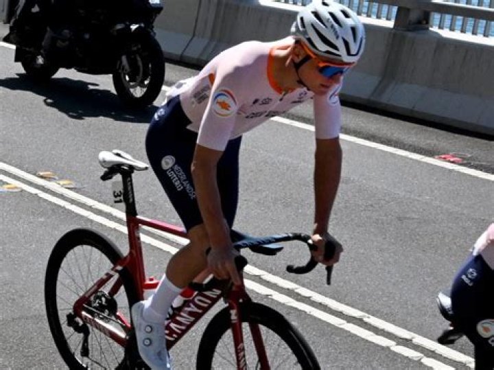 Inside Dutch cyclist Mathieu van der Poel&rsquo;s attack on teen girls Sky