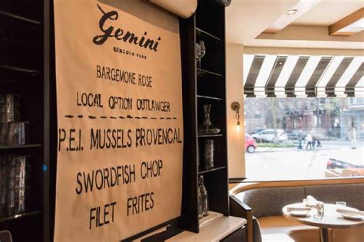 Inside Gemini, The Remodeled and Brighter ExBistro in Lincoln Park