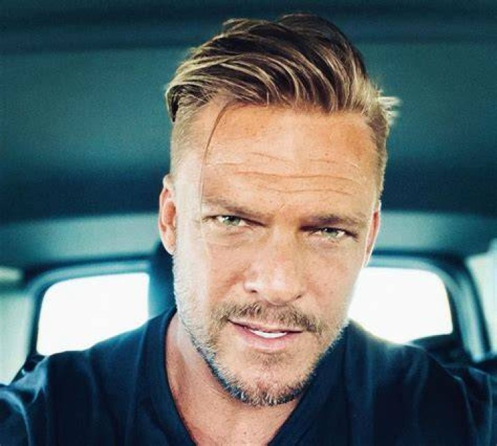 Is Alan Ritchson Bipolar? Health Update Wife And Children