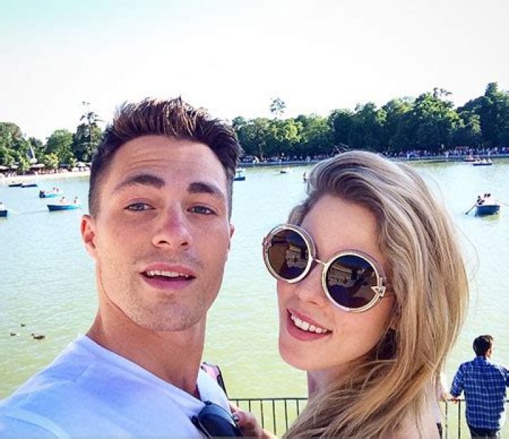 Is Emily Bett Rickards Married? Here&rsquo;s the Scoop On Her Love Life