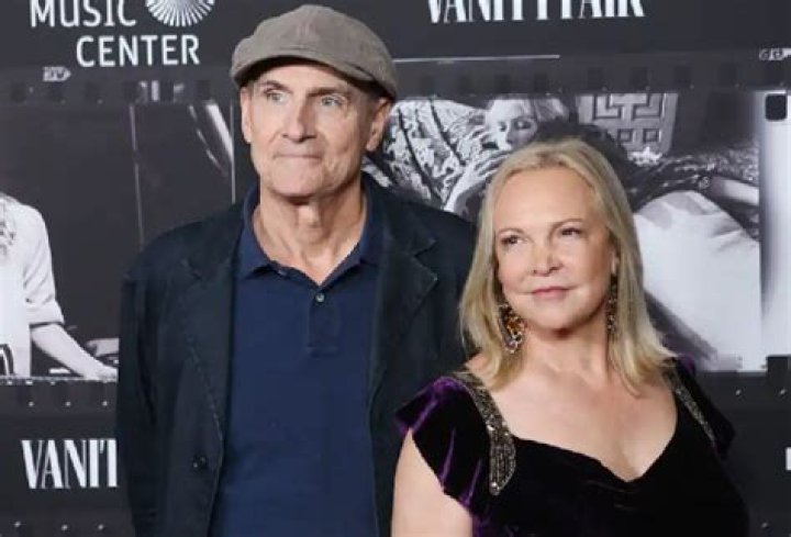 James Taylor, wife donate 10K to Albany Med