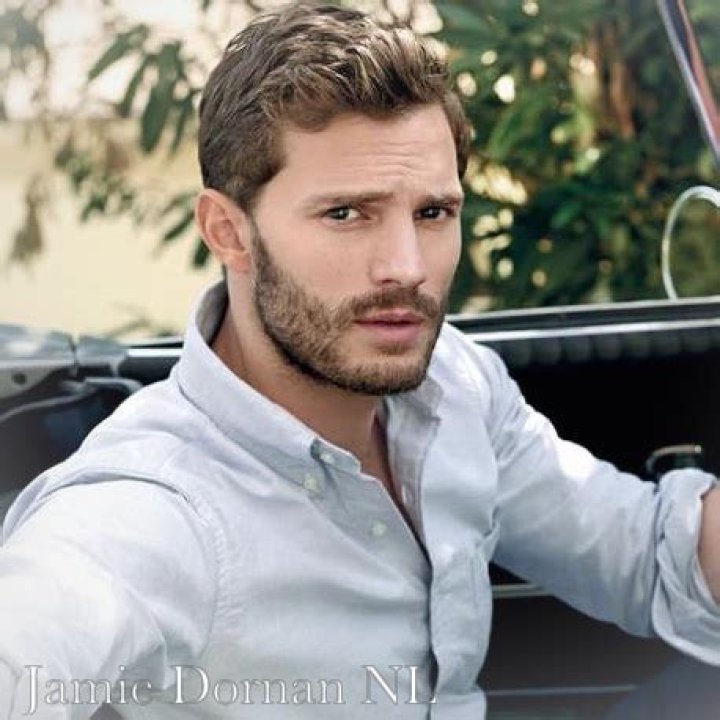 Jamie Dornan 2020 Wife, net worth, tattoos, smoking & body facts Taddlr