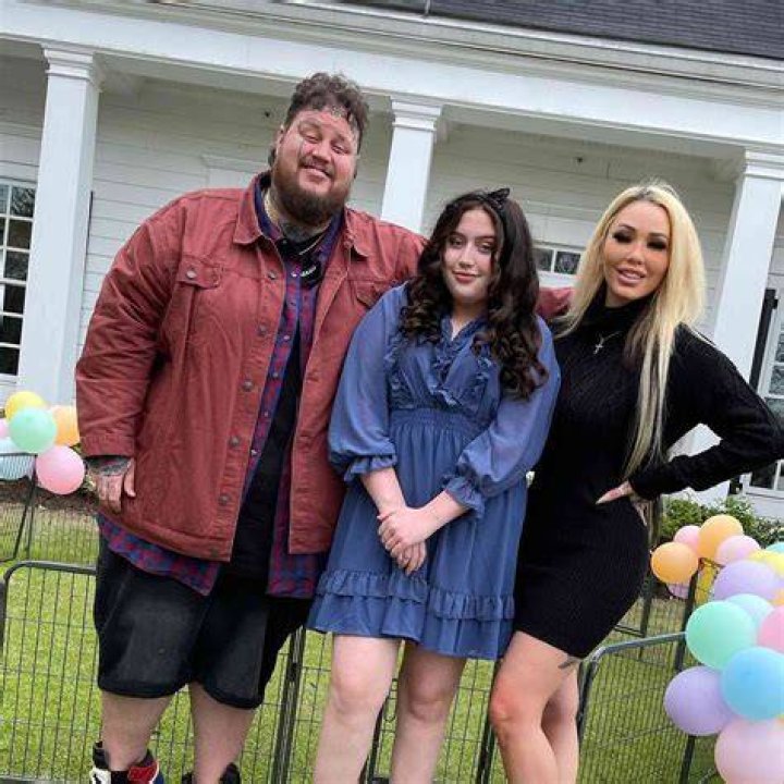 Jelly Roll (singer) family, wife, children, parents, siblings
