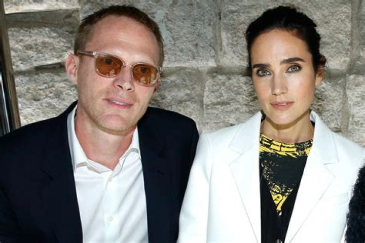 Jennifer Connelly Says Social Distancing Has Been 'Difficult' for Her