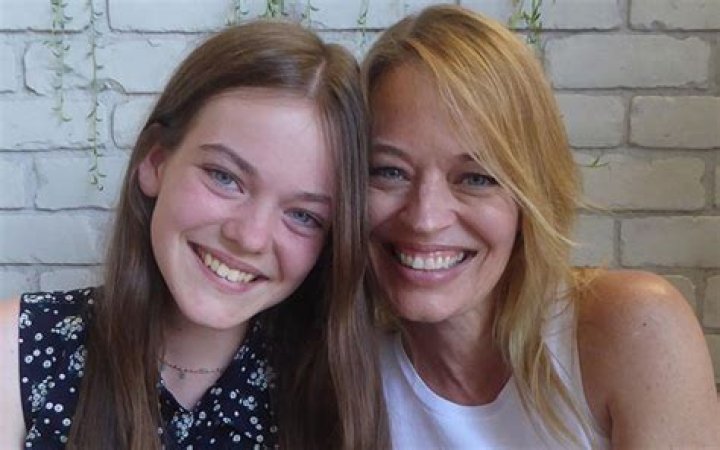 Jeri Ryan and her daughter Gis&eacute;le Lynn &Eacute;m&eacute; Celebrities, Jeri ryan