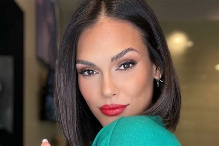 Jesiree Dizon Nationality And Ethnicity Is She Filipino?