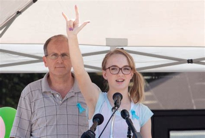 J.K. Rowling sends care package to grieving teen Cassidy Stay
