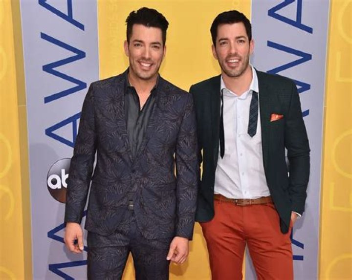 Jonathan and Drew Scott Net Worth (2020 Update)