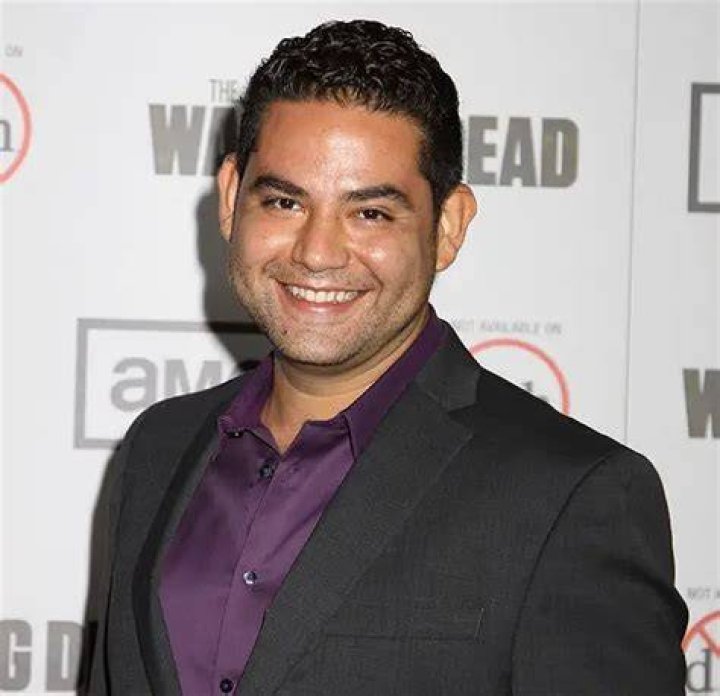Juan Gabriel Pareja Is A Married Man! The Actor Is A Pro At Balancing