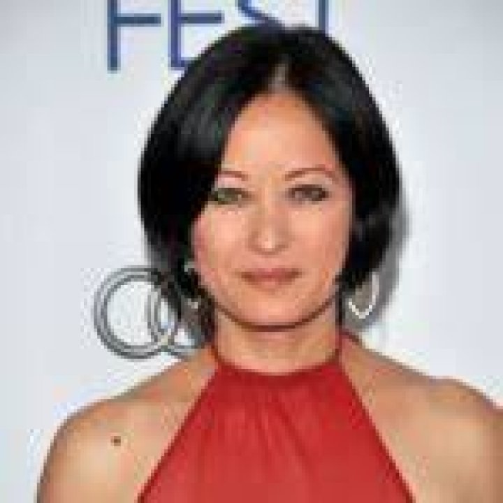Julia Nickson Age, Net Worth, Height, Affair, Career, and More