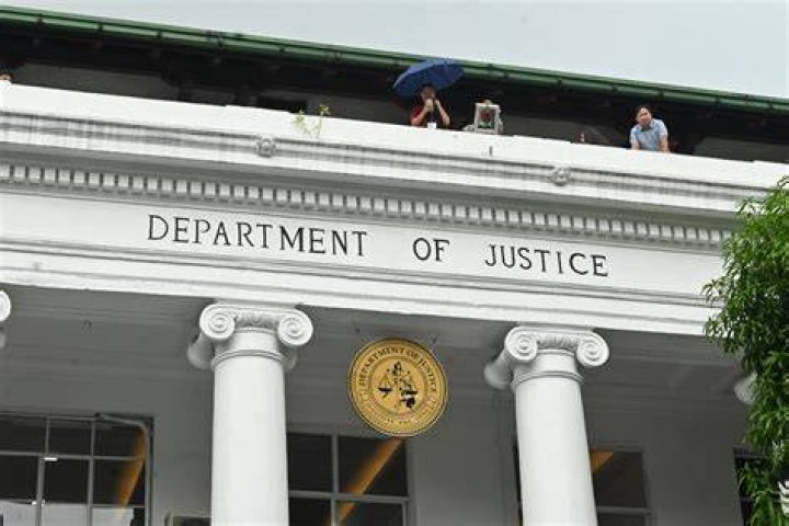Justice, Carmelo-maika