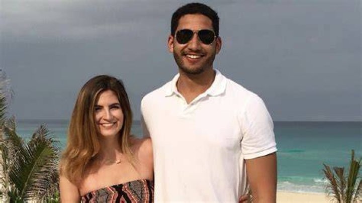 Kaitlan Collins boyfriend Is Kaitlan Collins married to Will Douglas?