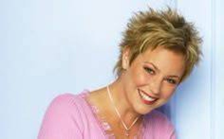 Kim Rhodes Kim rhodes, Short hair styles, Pixie hairstyles