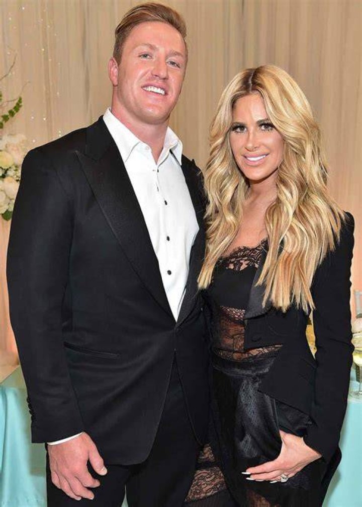 Kroy Biermann Age, Bio, Married Life, Twins, NFL player Celeb Tattler