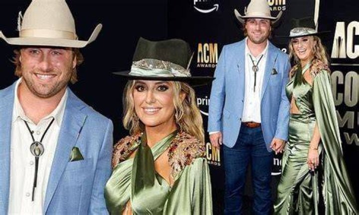 Lainey Wilson debuts new boyfriend Devlin Hodges at 2023 ACM Awards
