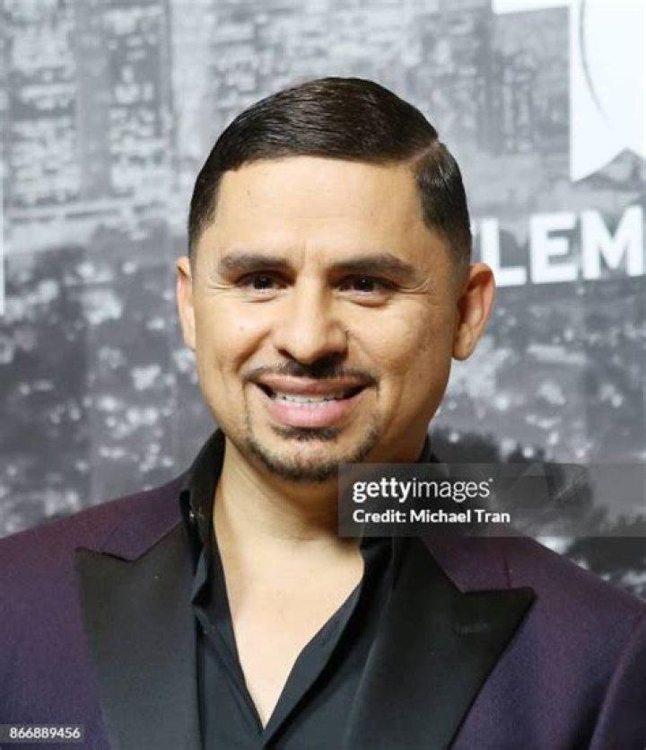 Larry Hernandez Larry Hernandez