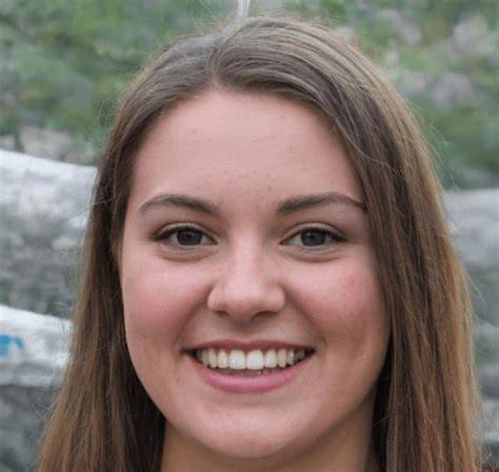 Lauren Alexis Bio, Facts, Family Life of the YouTuber
