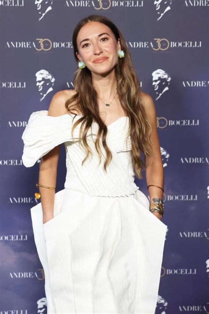 Lauren Daigle Husband, Bio, Salary, Net Worth, Dating, Boyfriend, Age