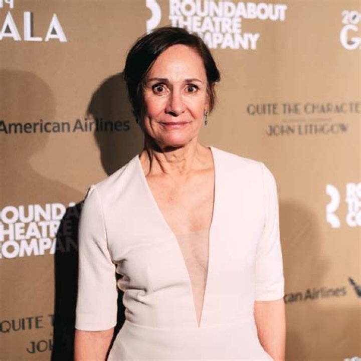 Laurie Metcalf Movies, Bio and Lists on MUBI