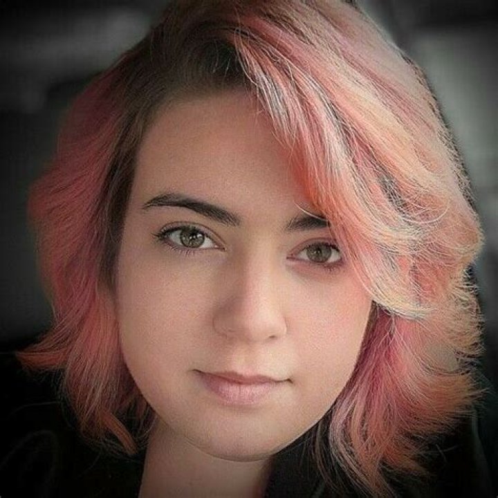 Leah Pollack Leah's Bio, Credits, Awards, an… Stage 32