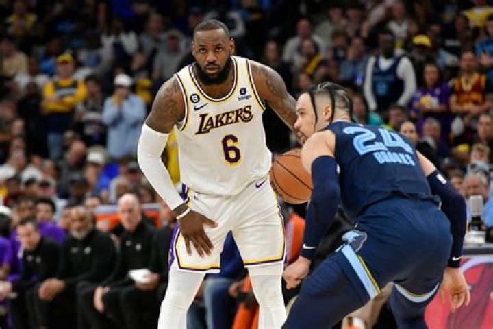 LeBron James seems to respond to Dillon Brooks by blowing out some