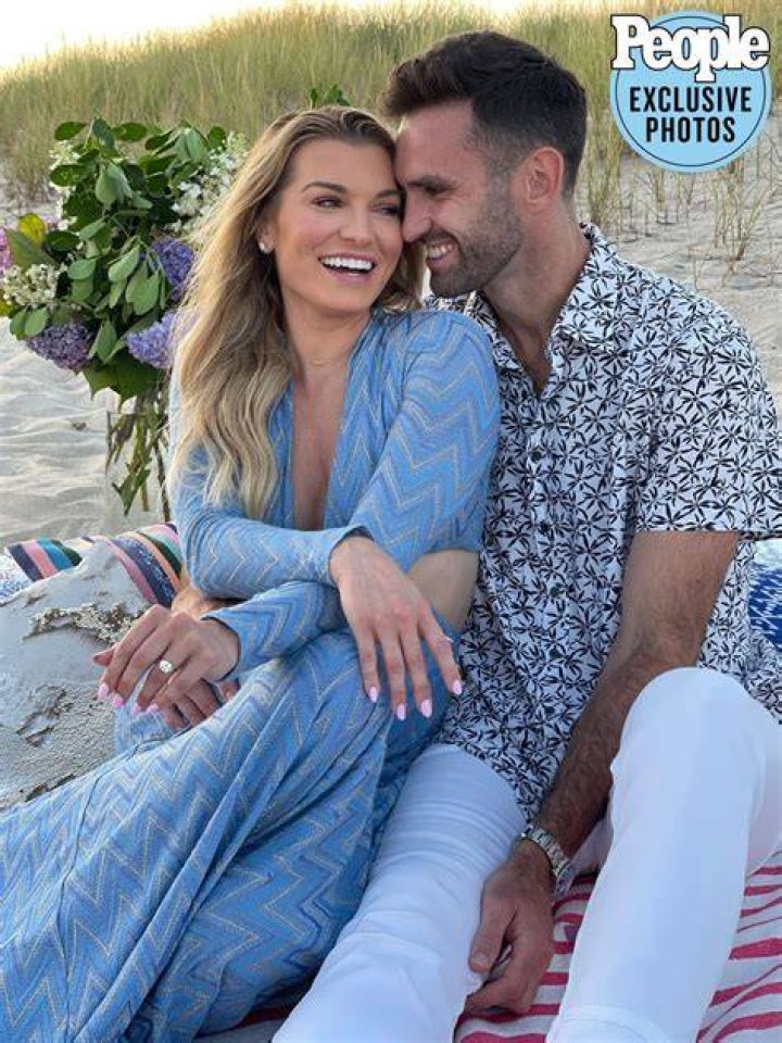 Lindsay Hubbard and Carl Radke's Relationship Timeline