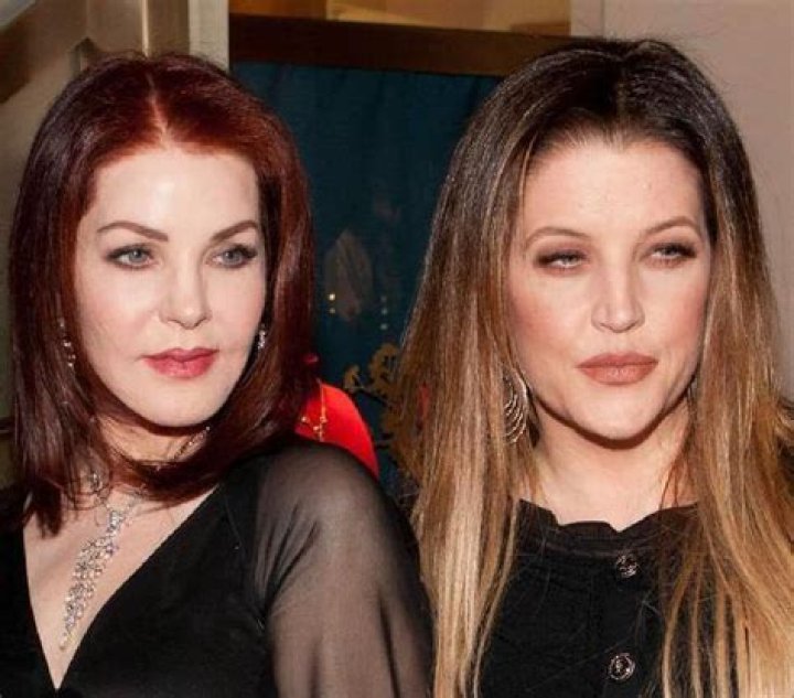 Lisa Marie Presley & Her Ex Danny Keough Moved In Together after Their