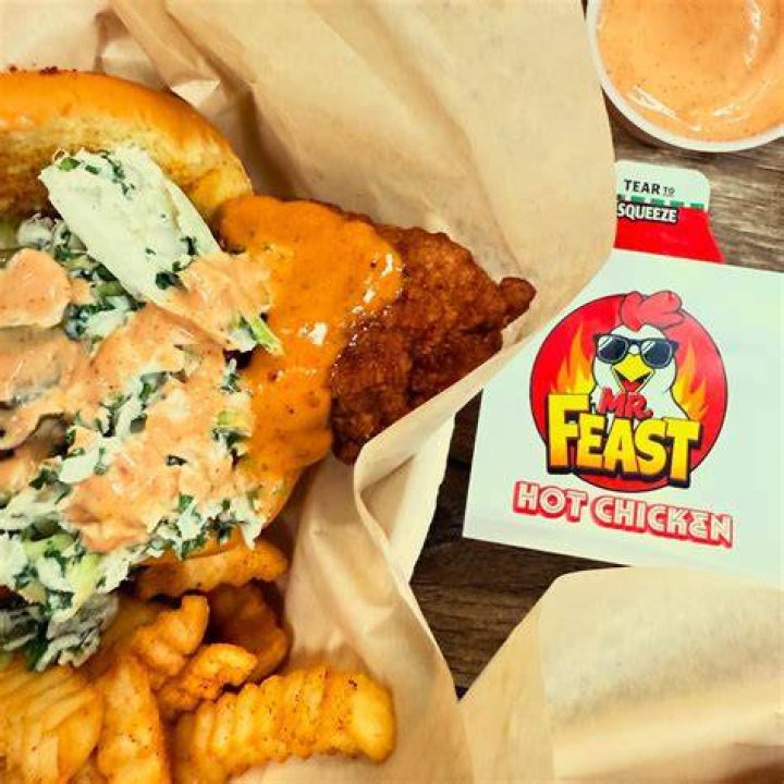 LongAnticipated Summerlin Houston&rsquo;s Hot Chicken Gets a Location What